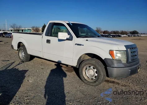 2010 Ford F150 из США, поврежденный, VIN 1FTMF1CW2AKE17180